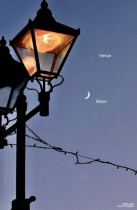 250103-1700 (Moon close to Venus)